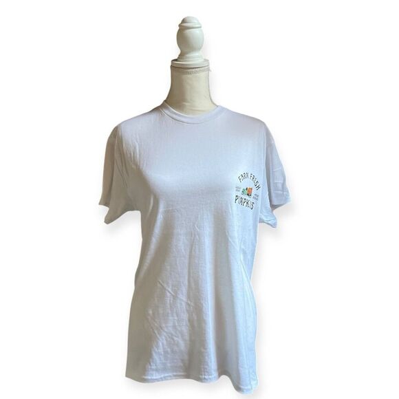 Fall T-shirt Farm Fresh Pumpkins Graphic Tee Short Sleeve White NEW Unisex - Picture 3 of 9